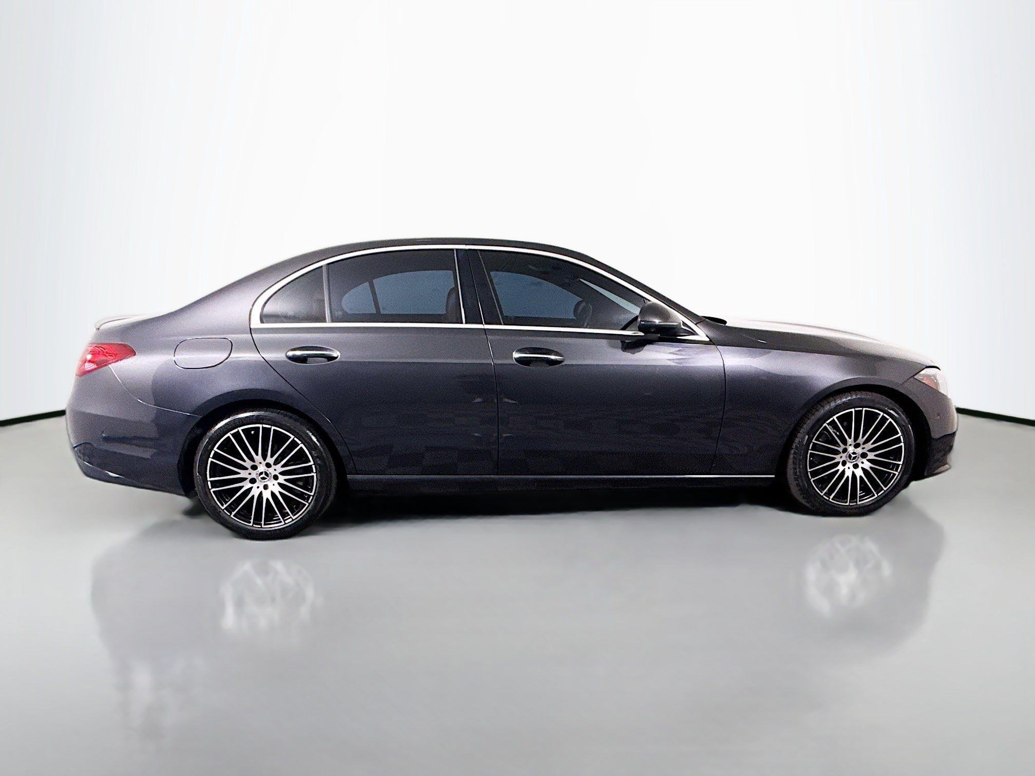 Used 2023 Mercedes-Benz C 300 4MATIC Sedan w/ Exclusive Trim Package image 11