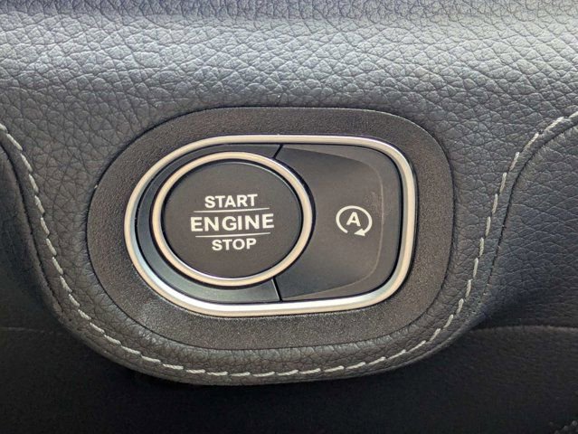 Used 2024 Mercedes-Benz GLE 580 4MATIC image 31