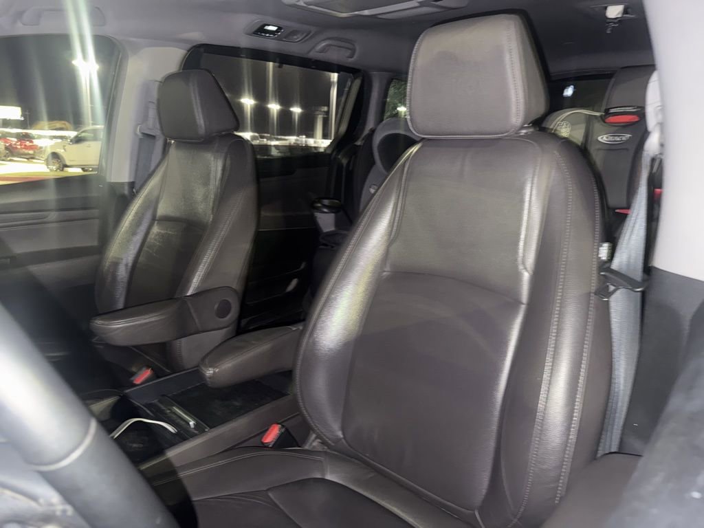 Used 2019 Honda Odyssey EX-L image 9