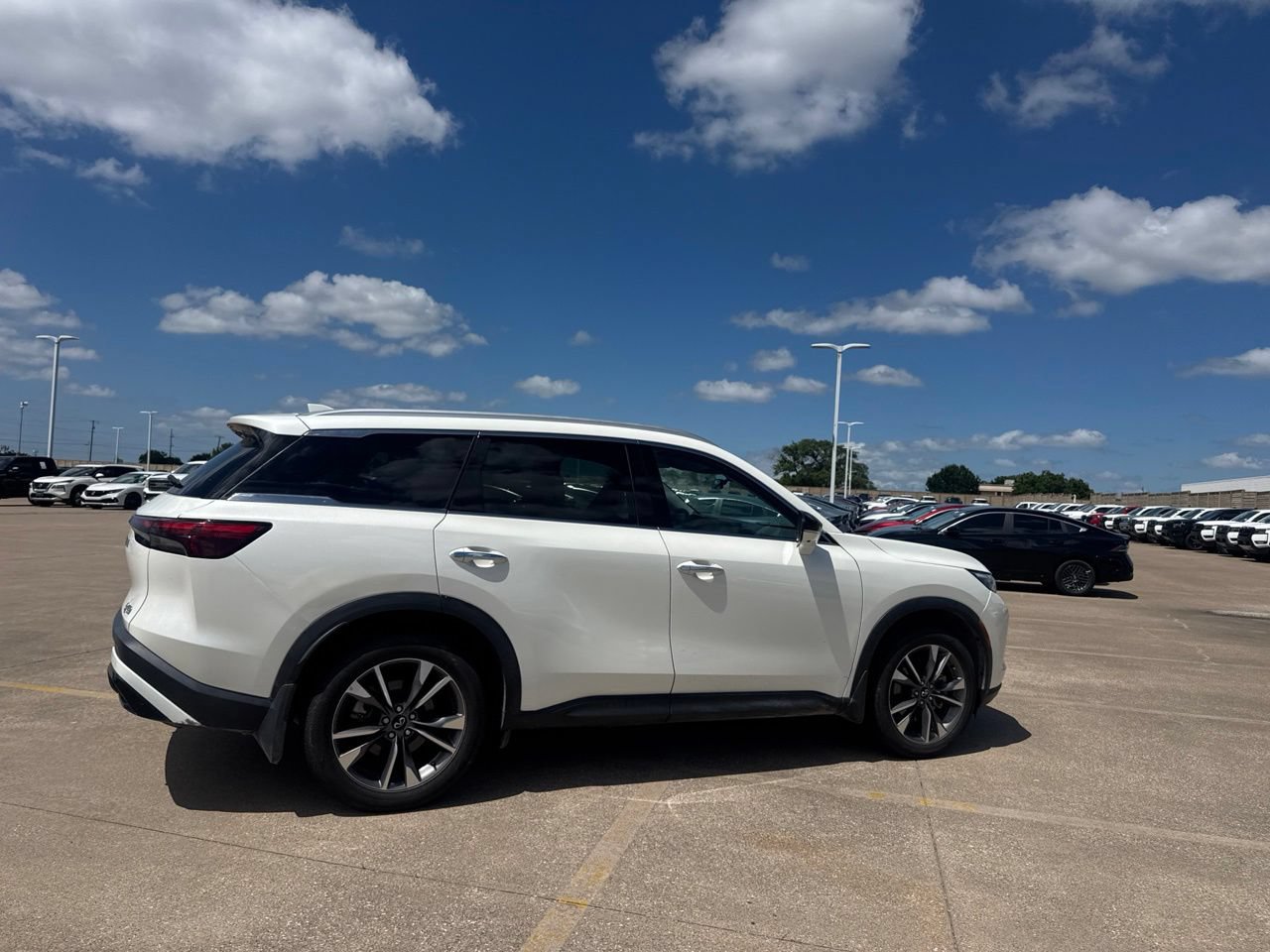 Used 2024 INFINITI QX60 Luxe AWD/4WD image 24