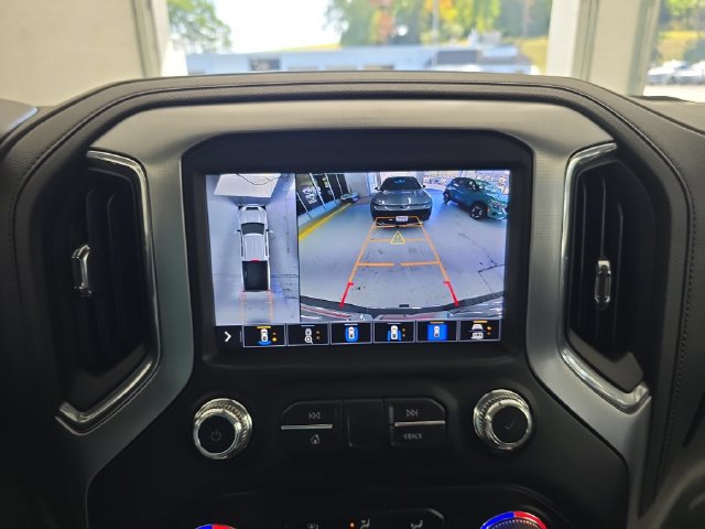 Used 2023 GMC Sierra 2500 SLT w/ SLT Premium Package AWD/4WD image 17