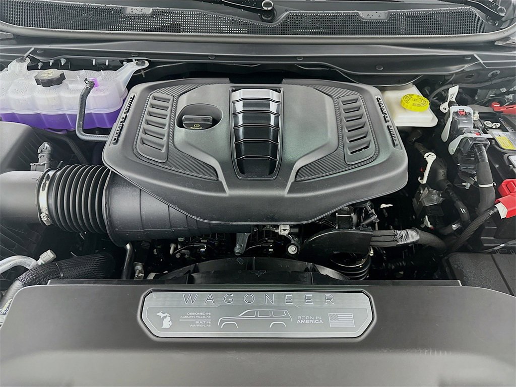 New 2025 Jeep Wagoneer L Series II w/ Premium Group I image 18