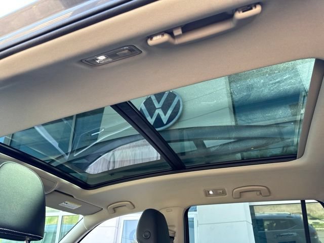 Used 2022 Volkswagen Atlas SEL AWD/4WD image 23