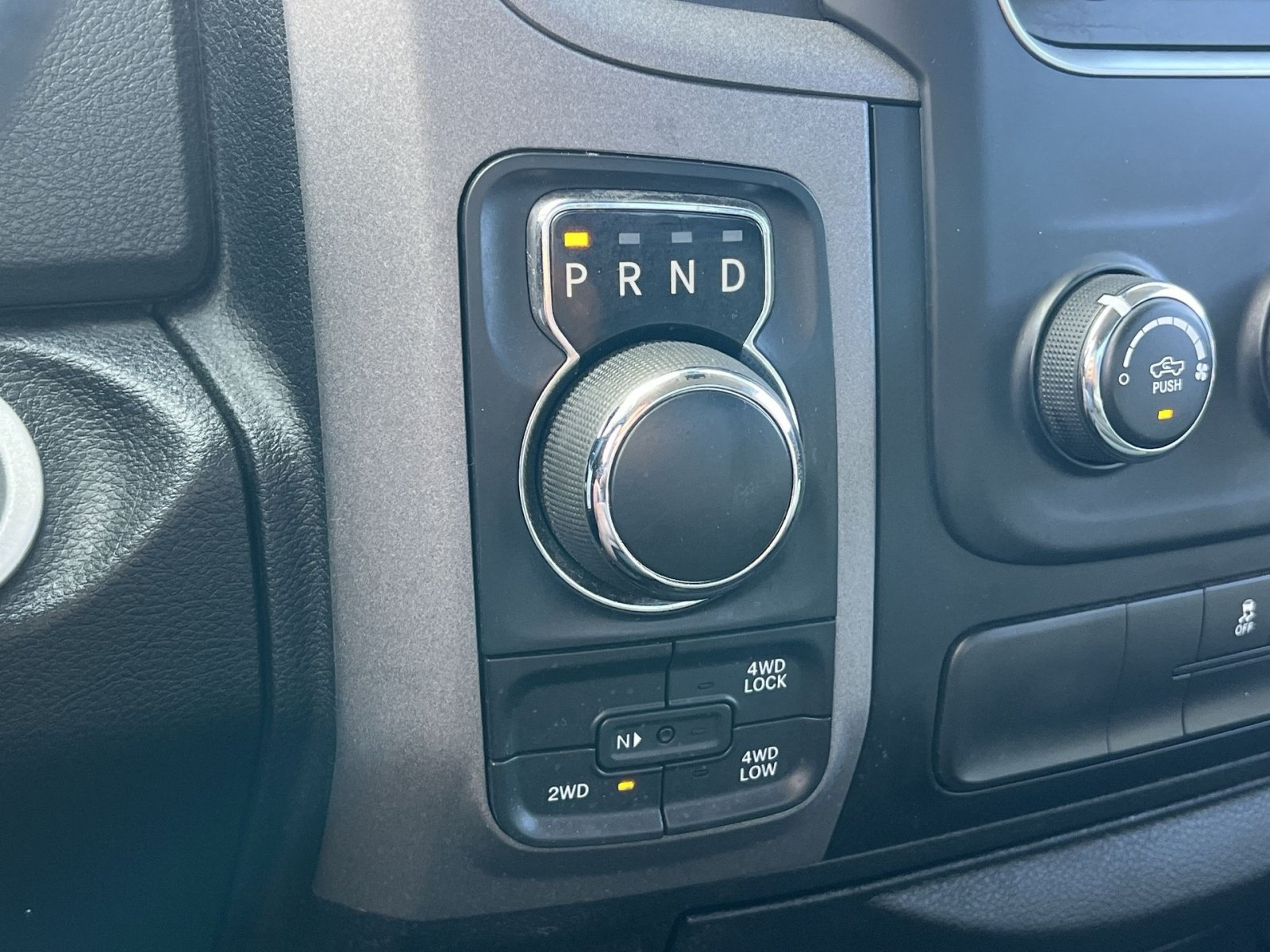 Used 2017 RAM 1500 Express AWD/4WD image 20