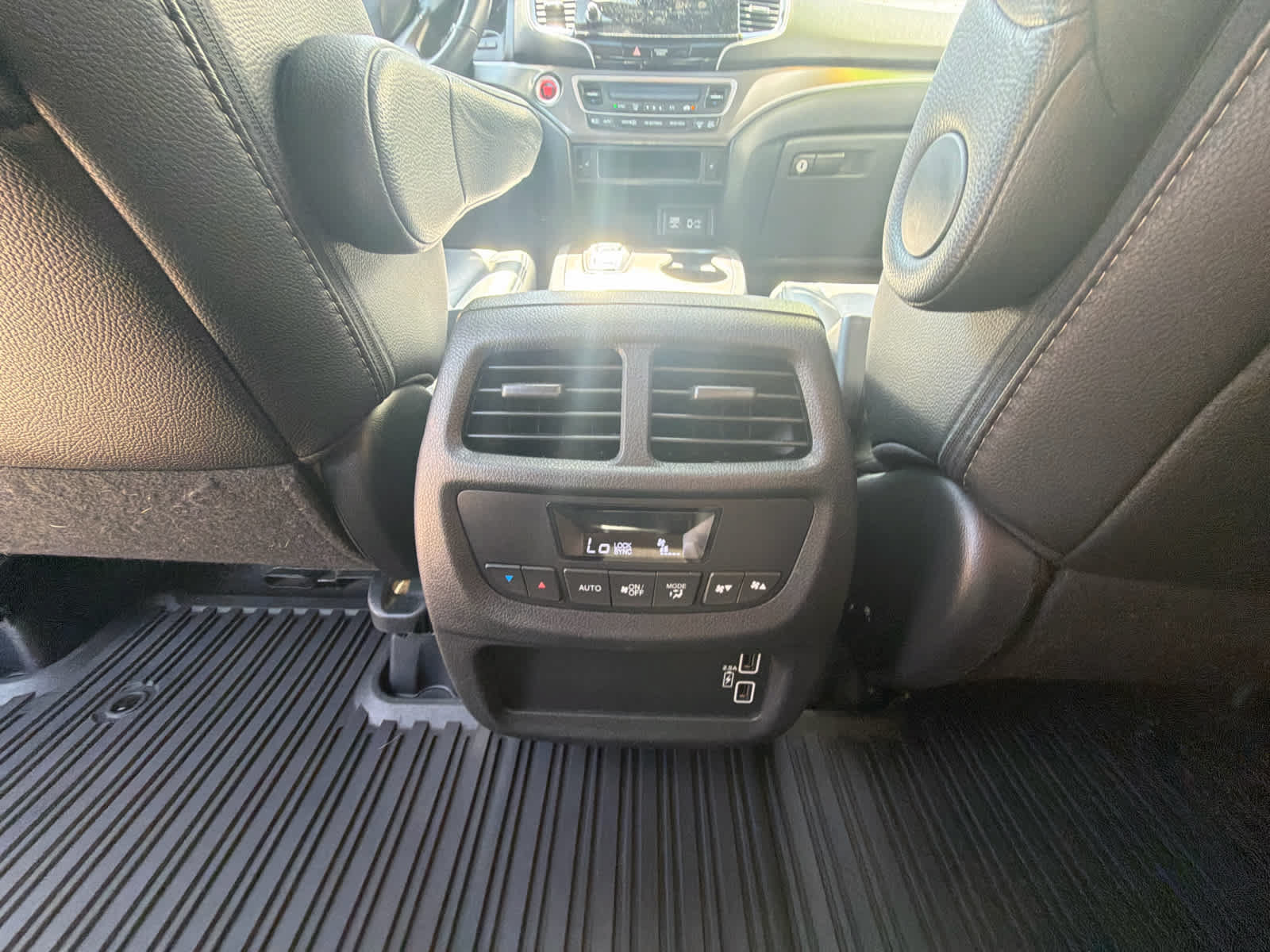 Used 2022 Honda Pilot EX-L image 37