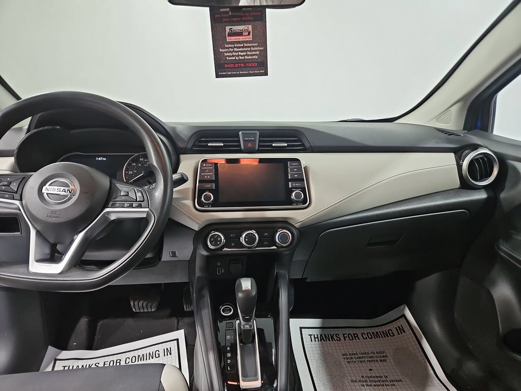 Used 2021 Nissan Versa SV FWD image 18