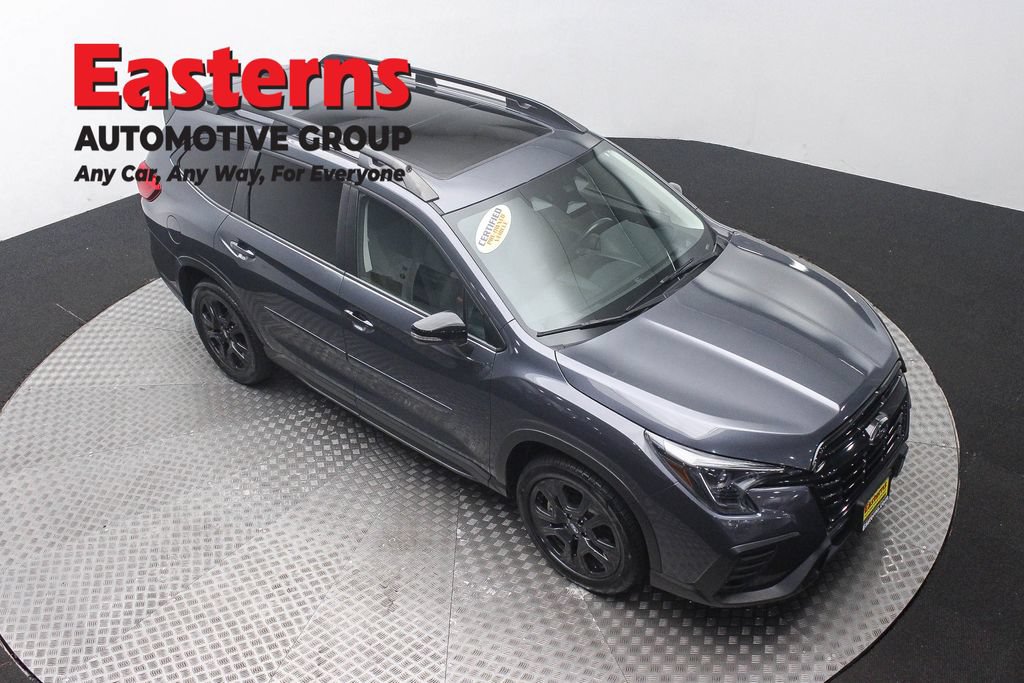Used 2023 Subaru Ascent Onyx Edition AWD/4WD image 3