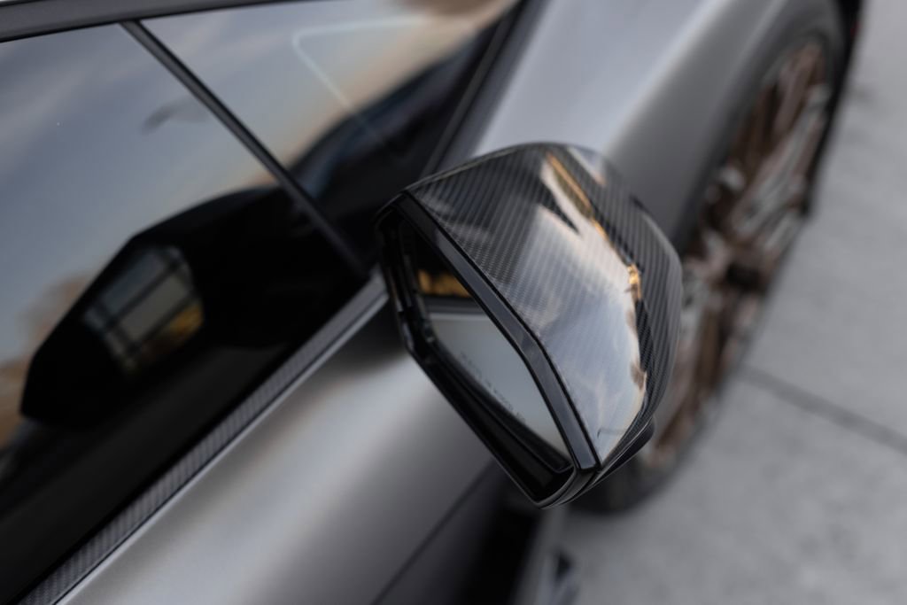 Used 2025 Lamborghini Revuelto AWD/4WD image 22