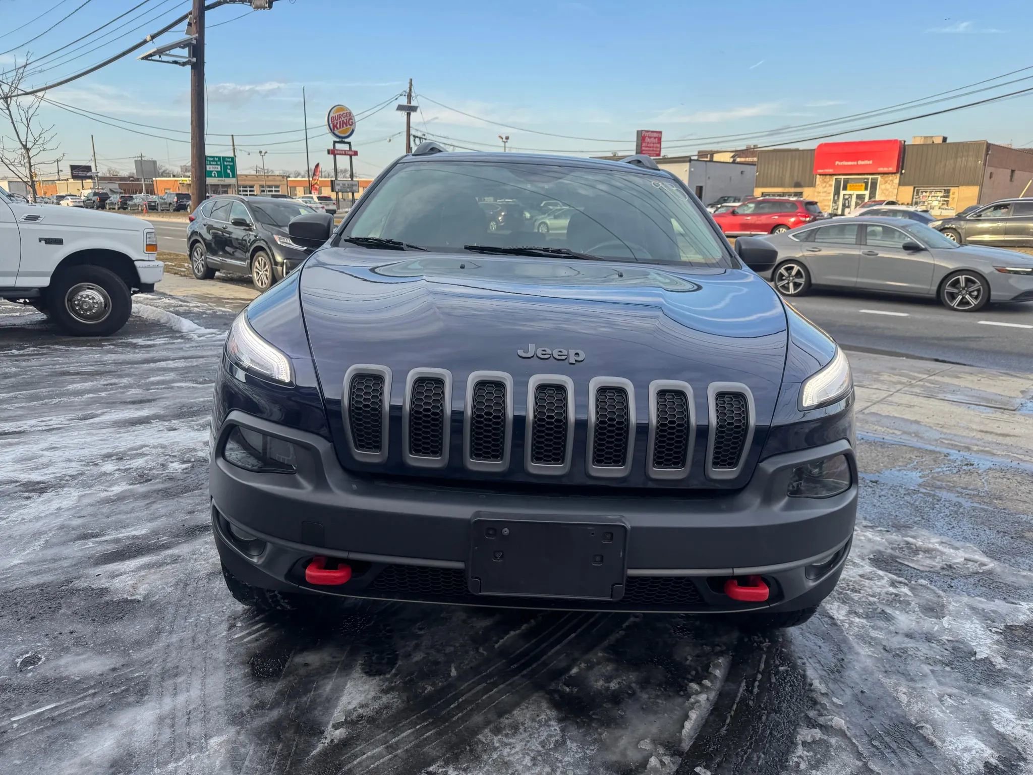 Used 2014 Jeep Cherokee Trailhawk w/ Leather Interior Group image 2