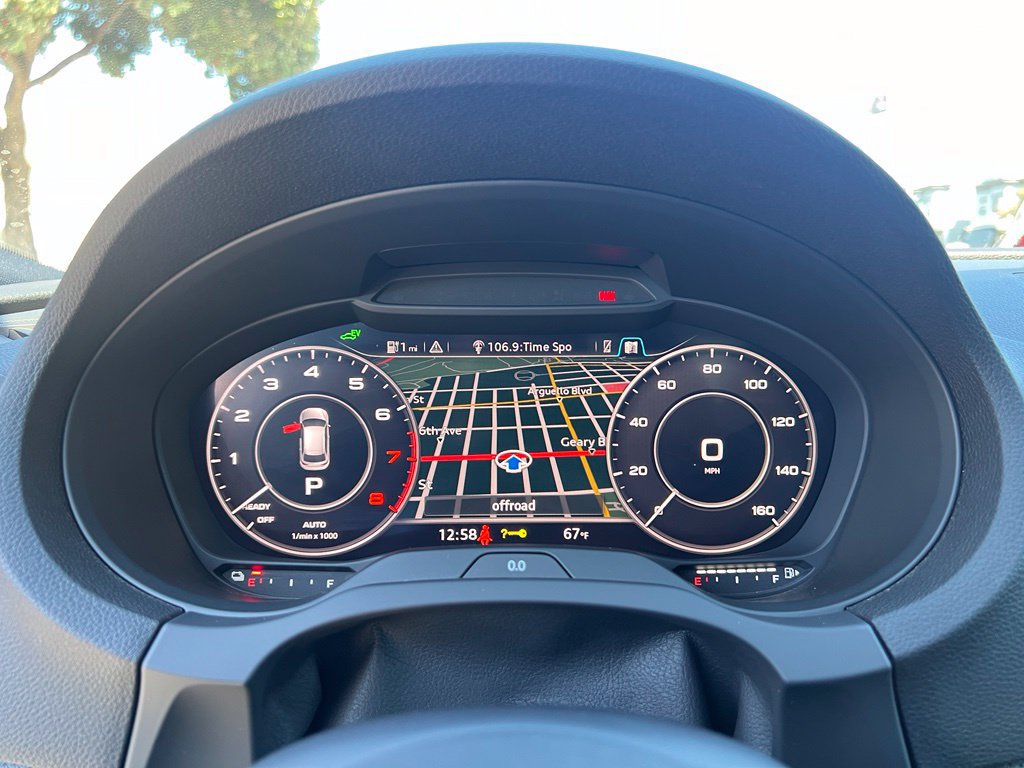 Used 2017 Audi A3 e-tron Prestige FWD image 37