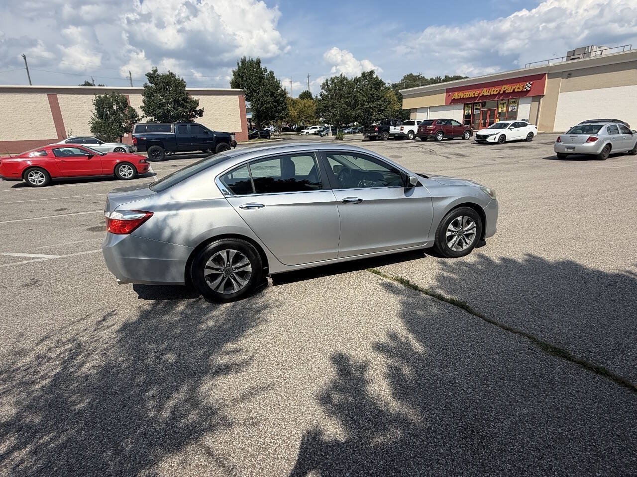 Used 2015 Honda Accord LX image 4