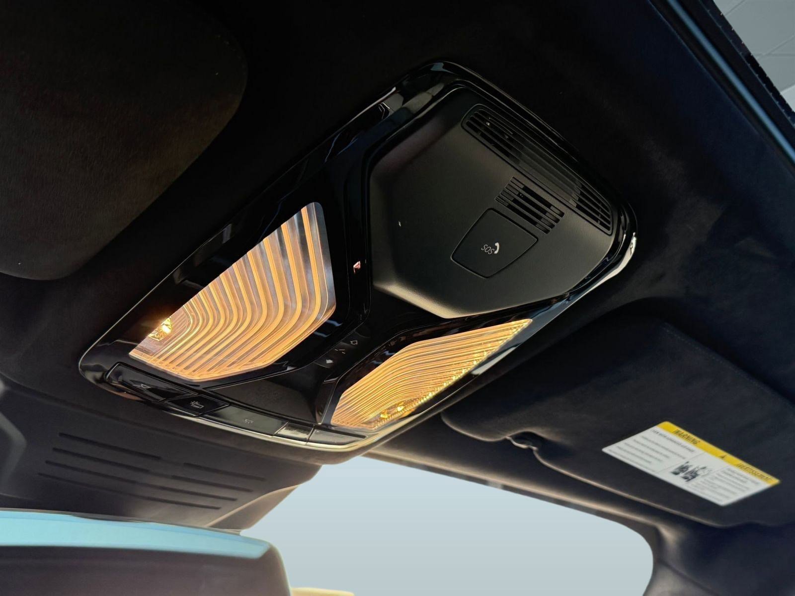 New 2026 BMW X7 xDrive40i w/ Executive Package image 16