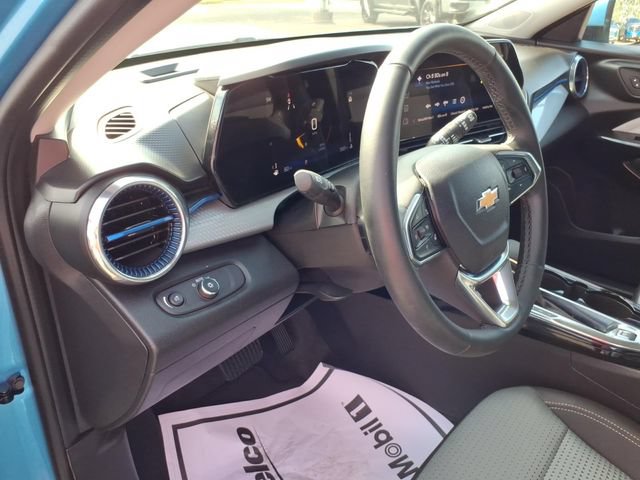 Used 2026 Chevrolet Trax LT w/ LT Convenience Package FWD image 20