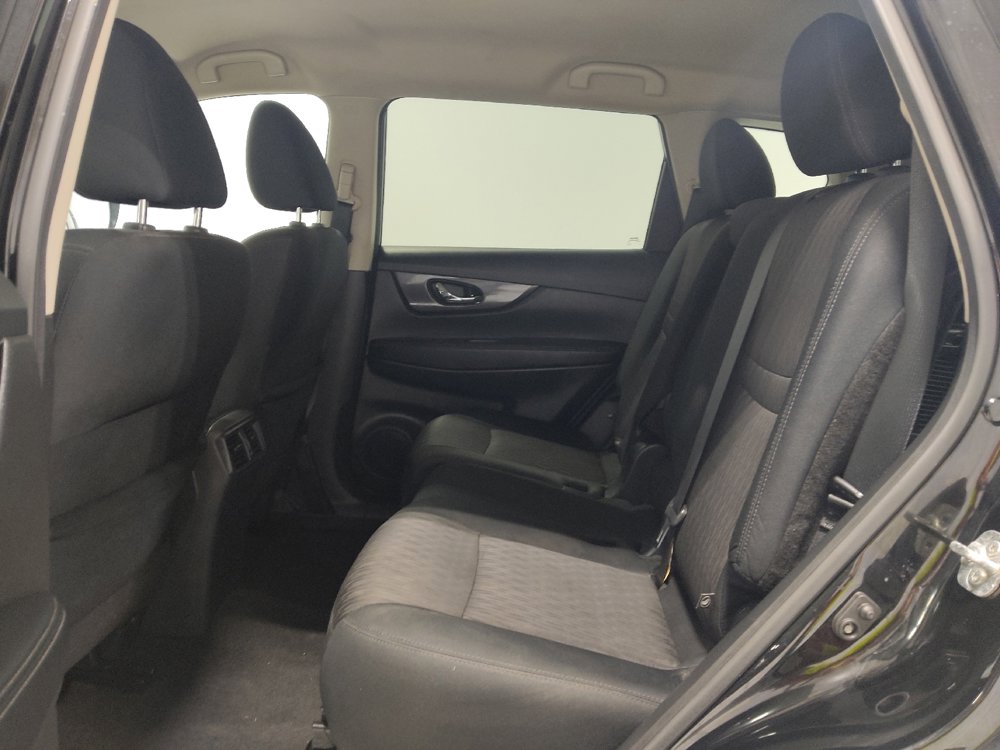 Used 2020 Nissan Rogue S w/ Special Edition Package image 18