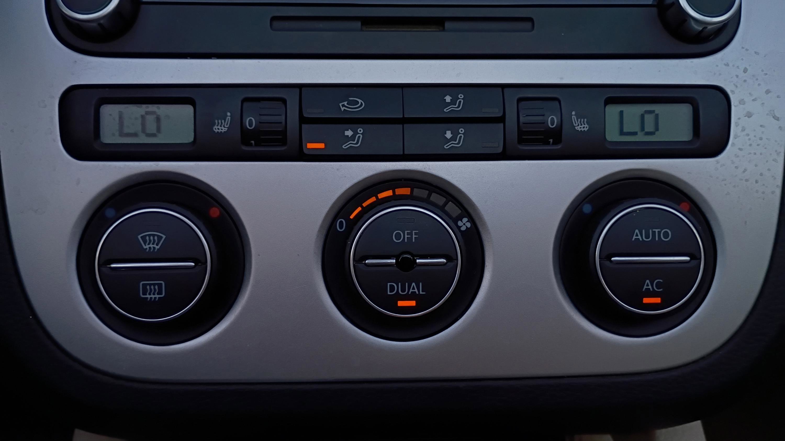 Used 2009 Volkswagen Eos Lux image 20