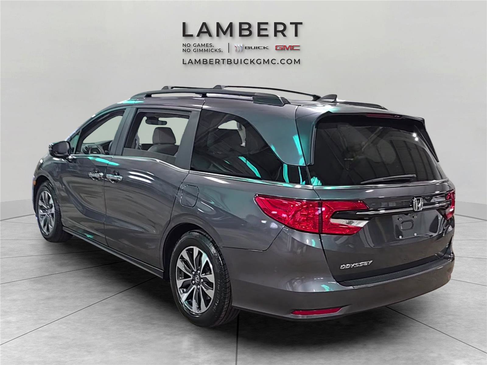Used 2024 Honda Odyssey EX-L image 3