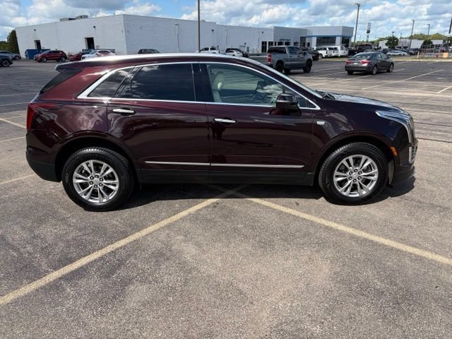 Used 2020 Cadillac XT5 Premium Luxury w/ LPO, Floor Liner Package AWD/4WD image 7