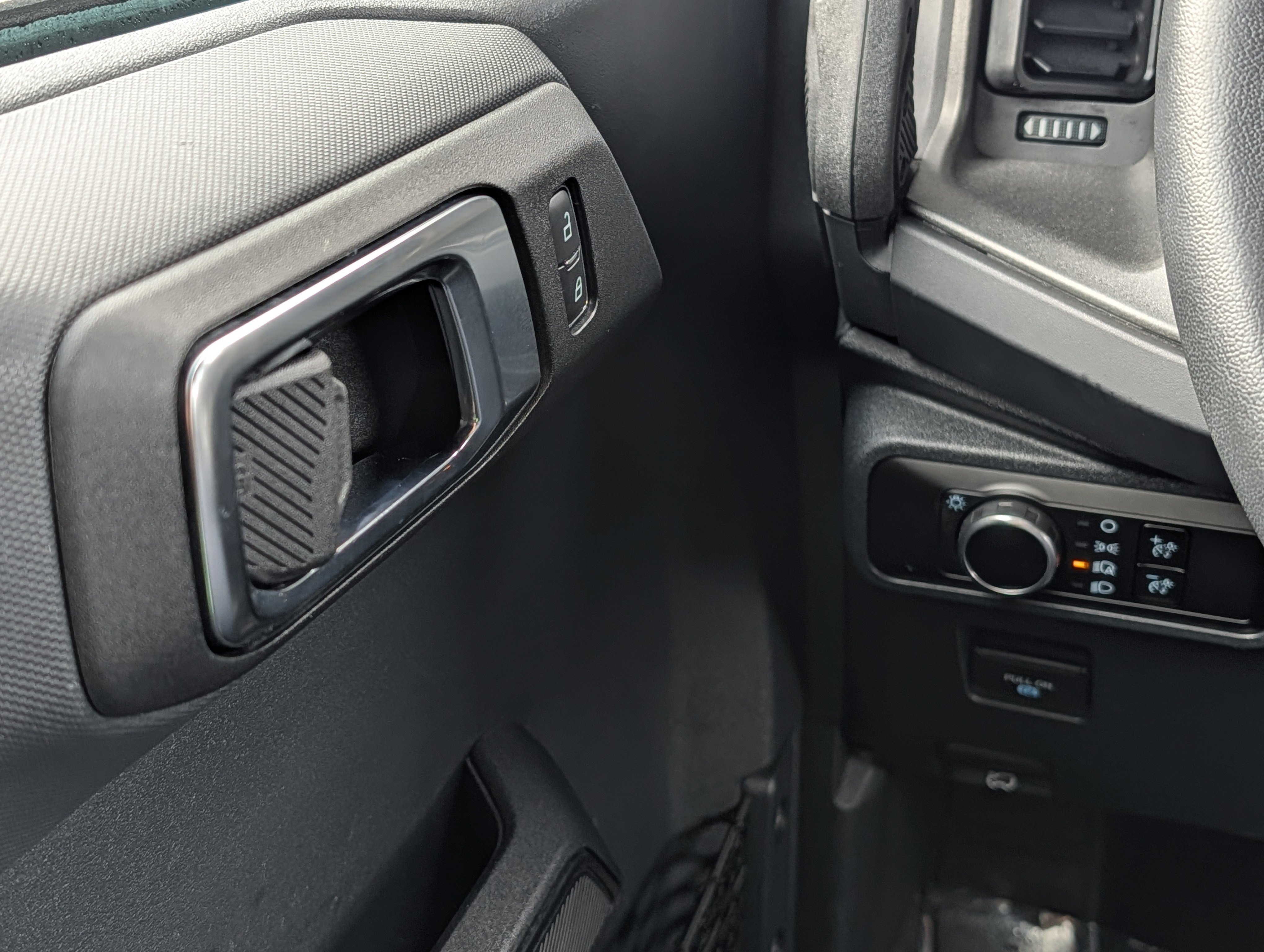 Certified 2025 Ford Bronco Big Bend image 23