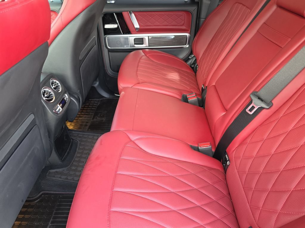 Used 2024 Mercedes-Benz G 63 AMG 4MATIC image 11