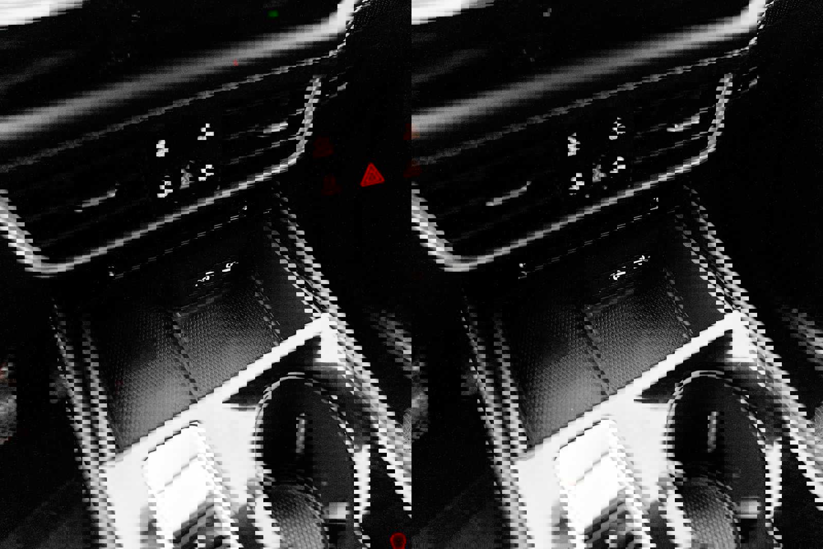 Used 2024 Volkswagen Atlas Cross Sport SE image 32