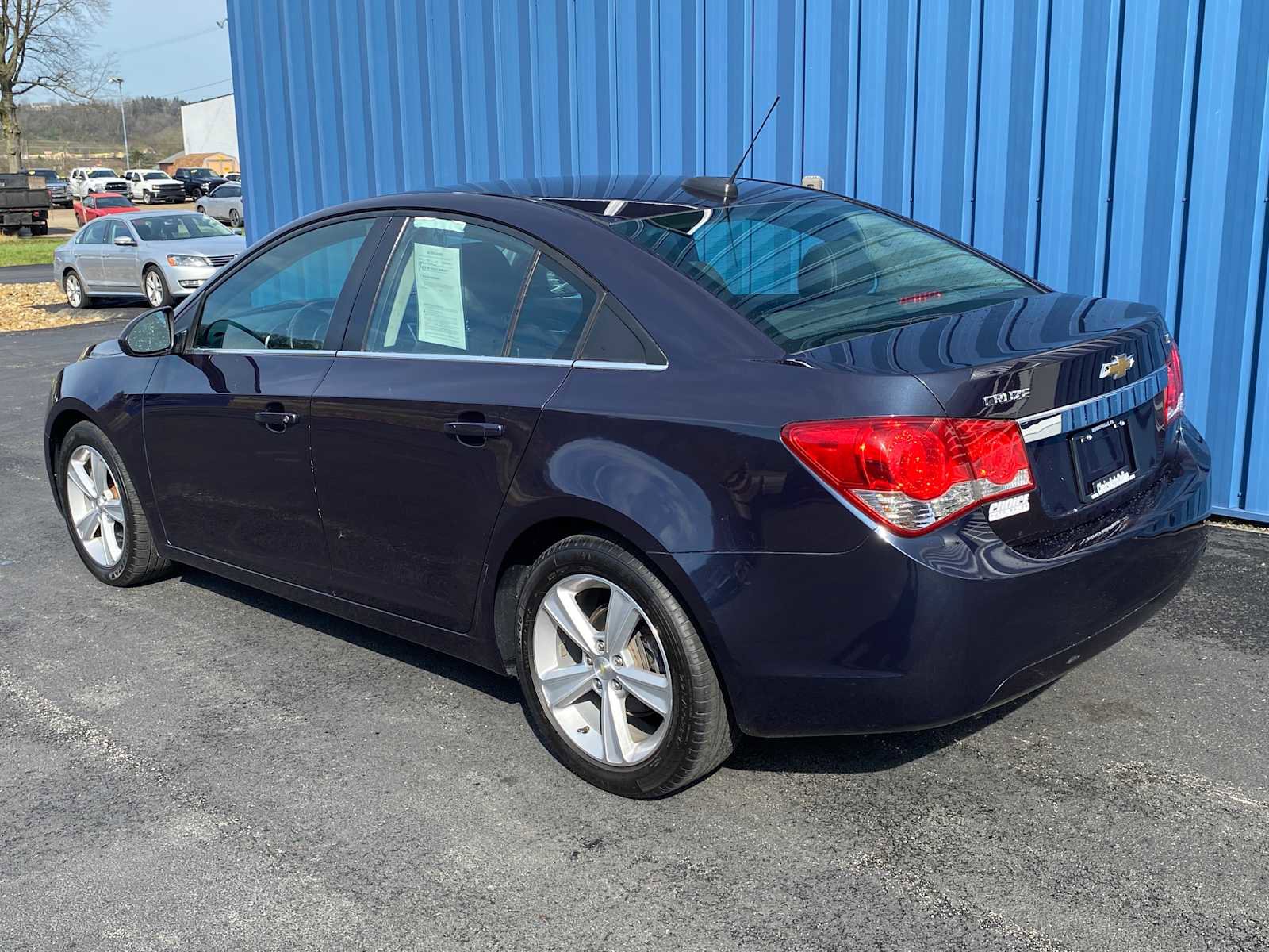 Used 2015 Chevrolet Cruze LT image 3