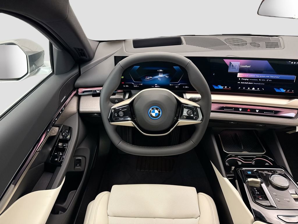 New 2026 BMW i5 eDrive40 w/ Premium Package image 10