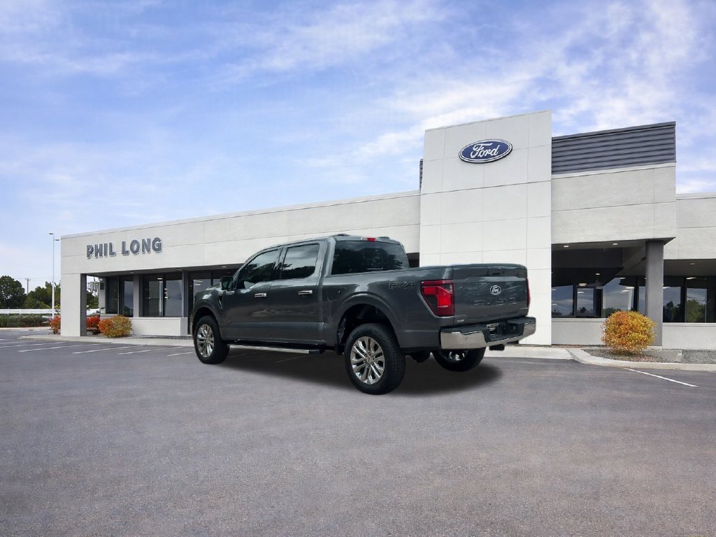 New 2026 Ford F150 XLT w/ Equipment Group 302A MID AWD/4WD image 3