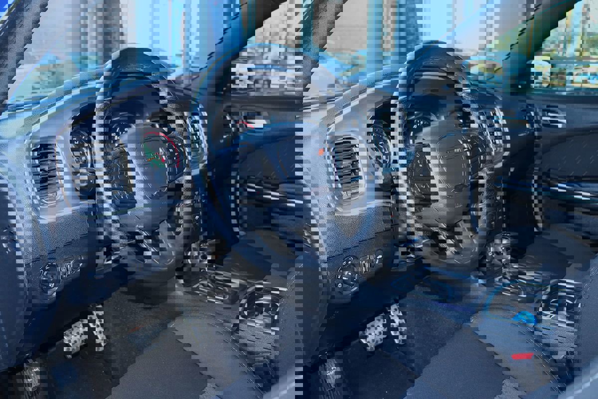 Used 2020 Dodge Charger R/T image 39