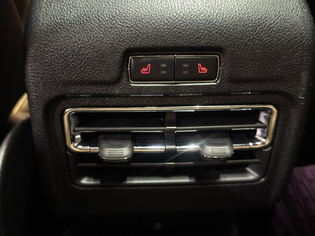 Used 2022 Lincoln Corsair Reserve w/ Equipment Group 201A image 12