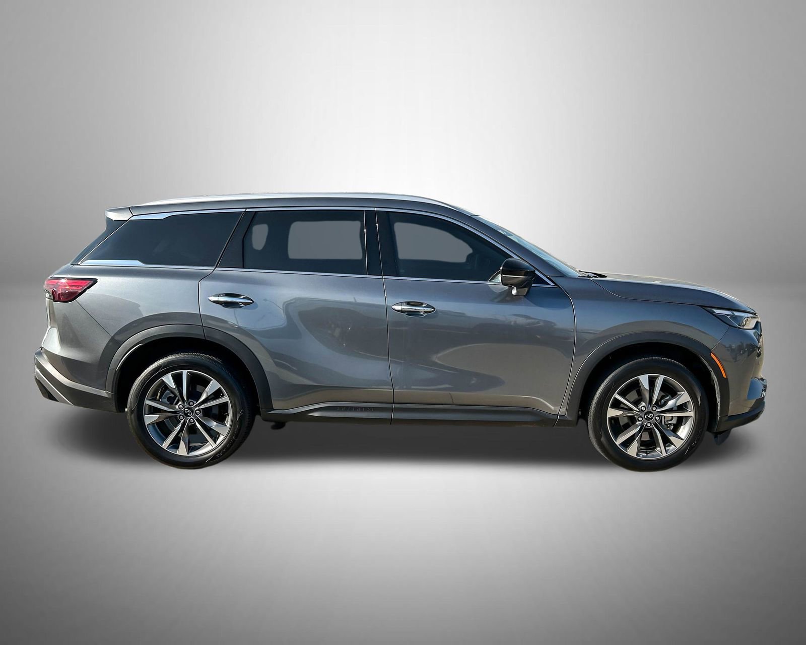 Certified 2024 INFINITI QX60 Luxe image 4