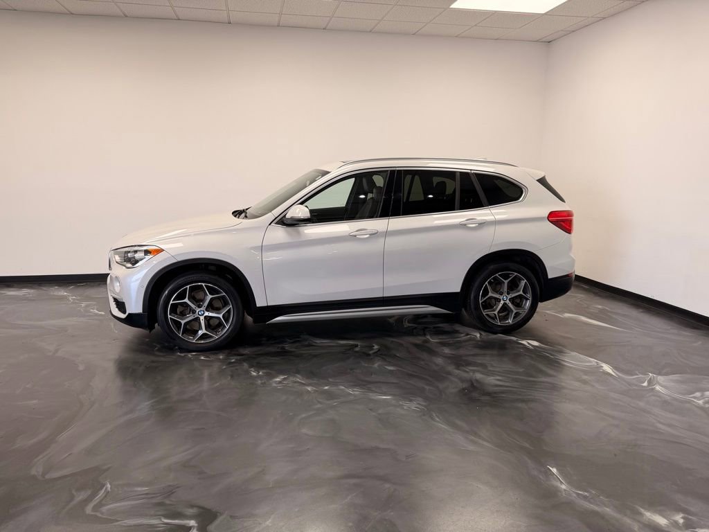 Used 2018 BMW X1 xDrive28i w/ Premium Package AWD/4WD image 2