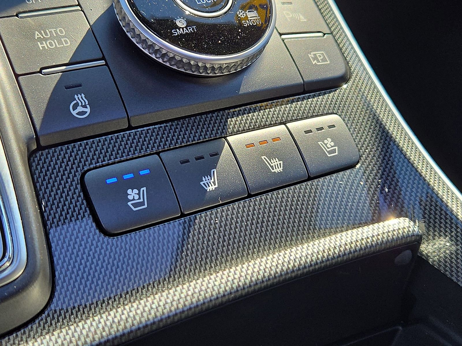 Certified 2023 Hyundai Santa Fe Limited w/ Cargo Package image 25