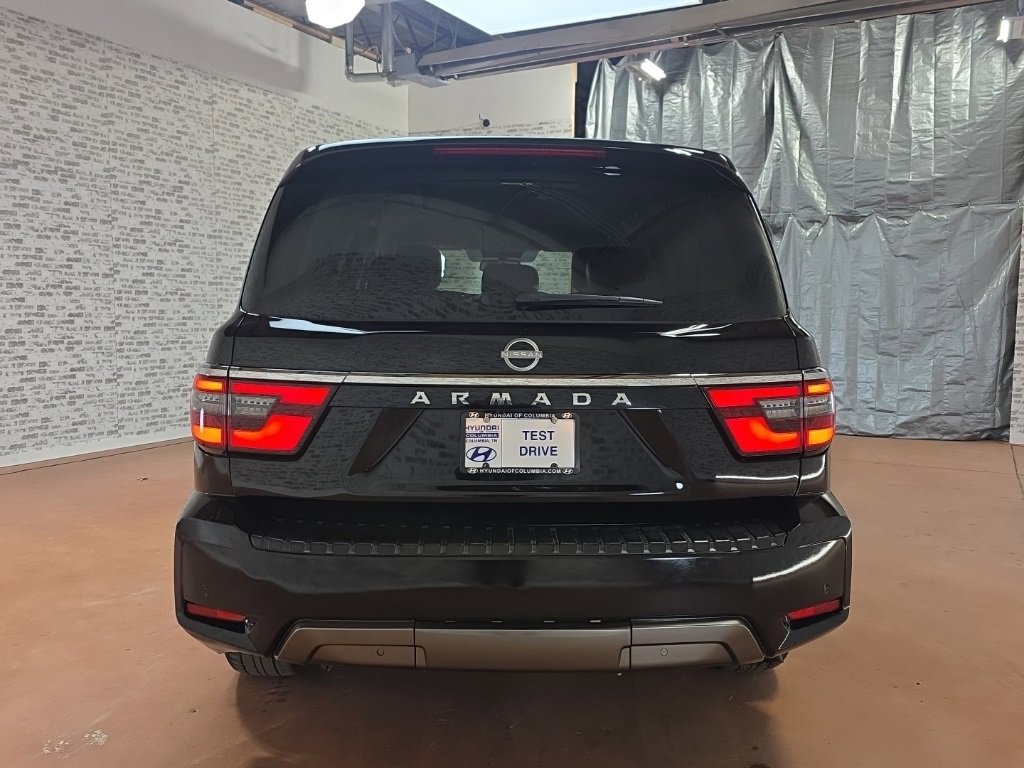 Used 2024 Nissan Armada SV image 6