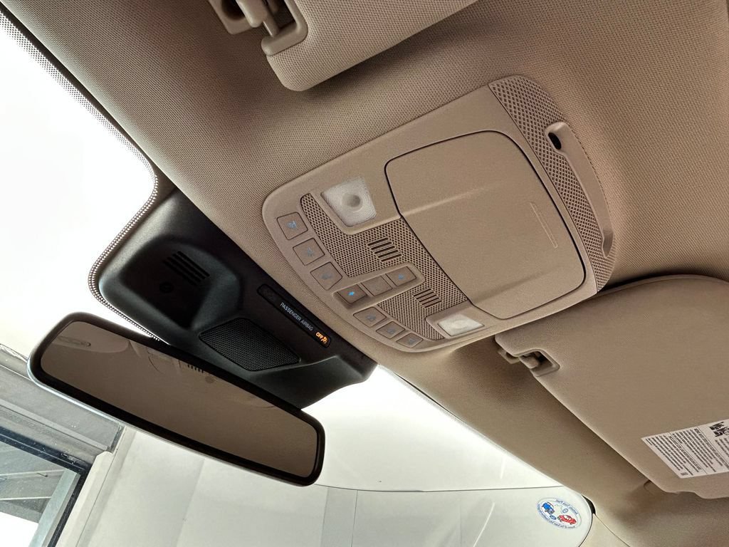 Used 2024 Ford Expedition Max Limited RWD image 45