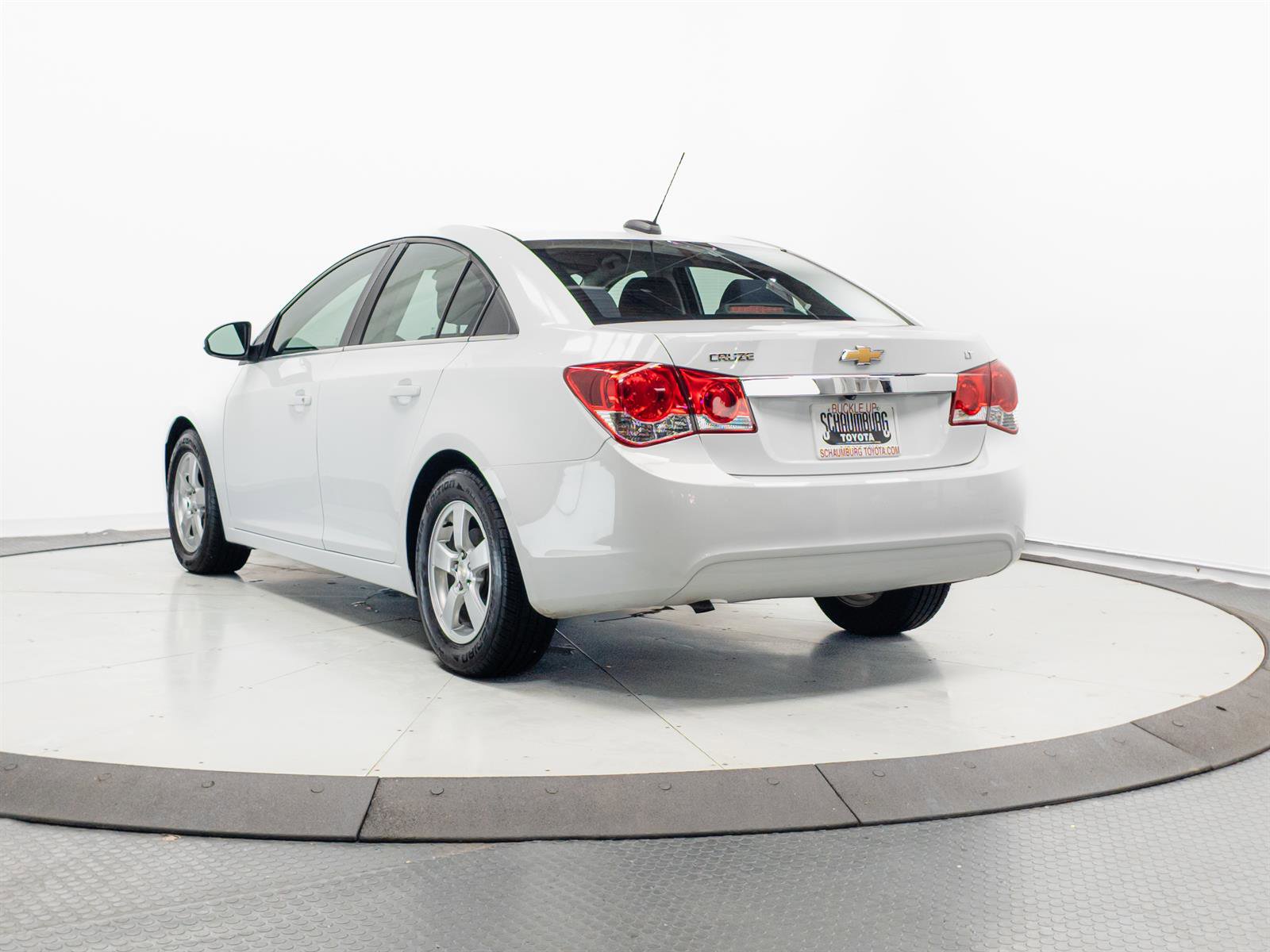 Used 2015 Chevrolet Cruze LT FWD image 7