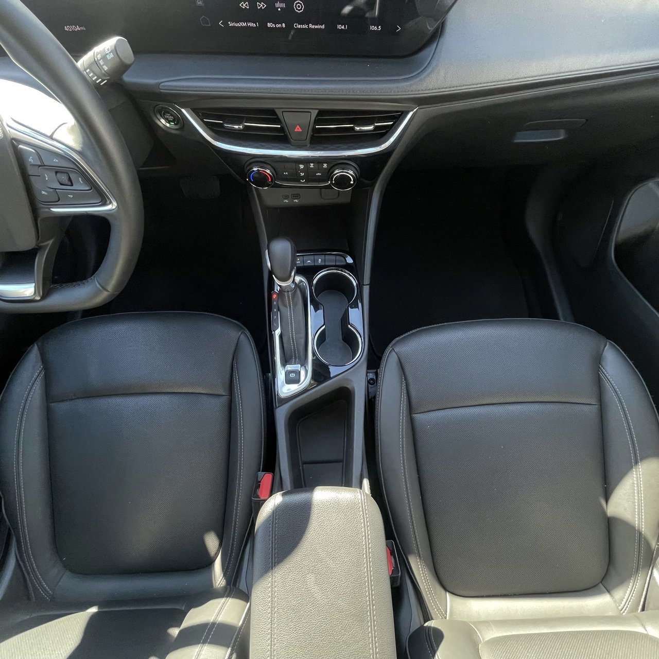 Certified 2024 Buick Encore GX Sport Touring image 19