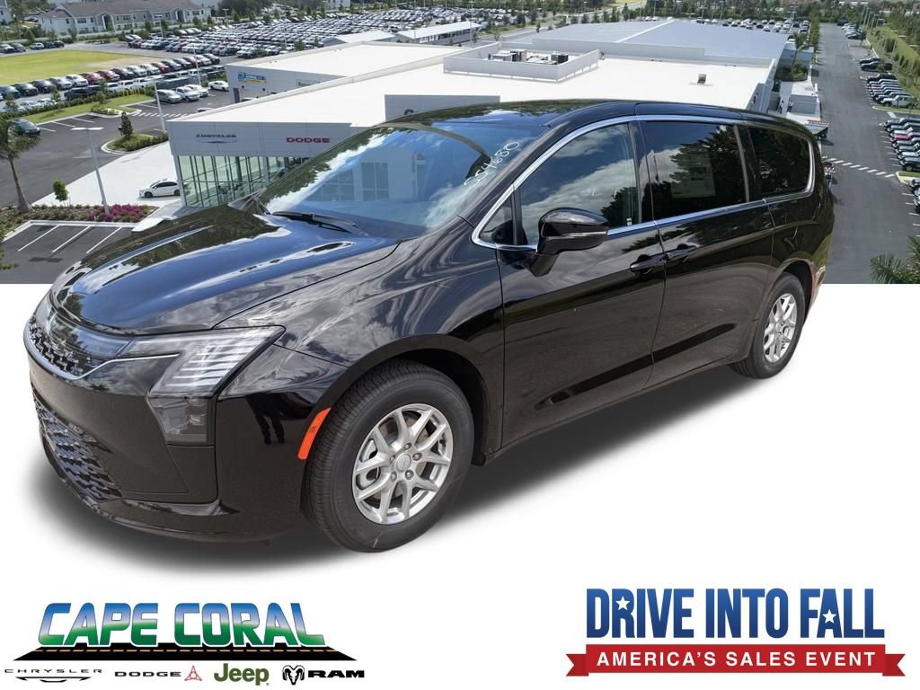 New 2027 Chrysler Pacifica Select w/ Family Tech Group FWD 360° Tour