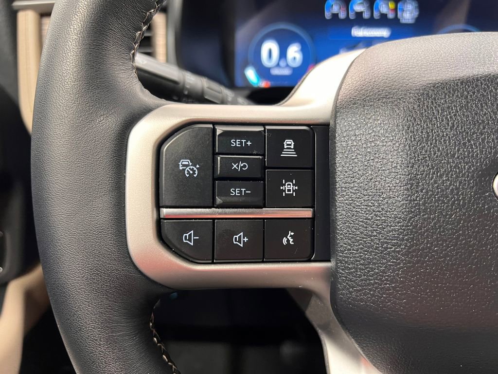 Used 2024 Ford Expedition Limited w/ Excursion Package AWD/4WD image 10