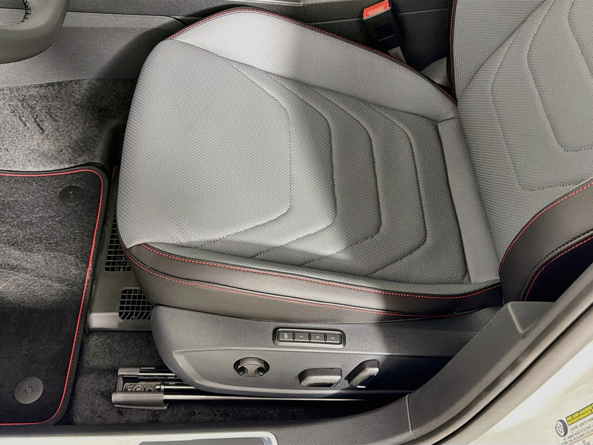 New 2027 Volkswagen Jetta GLI Autobahn FWD image 16