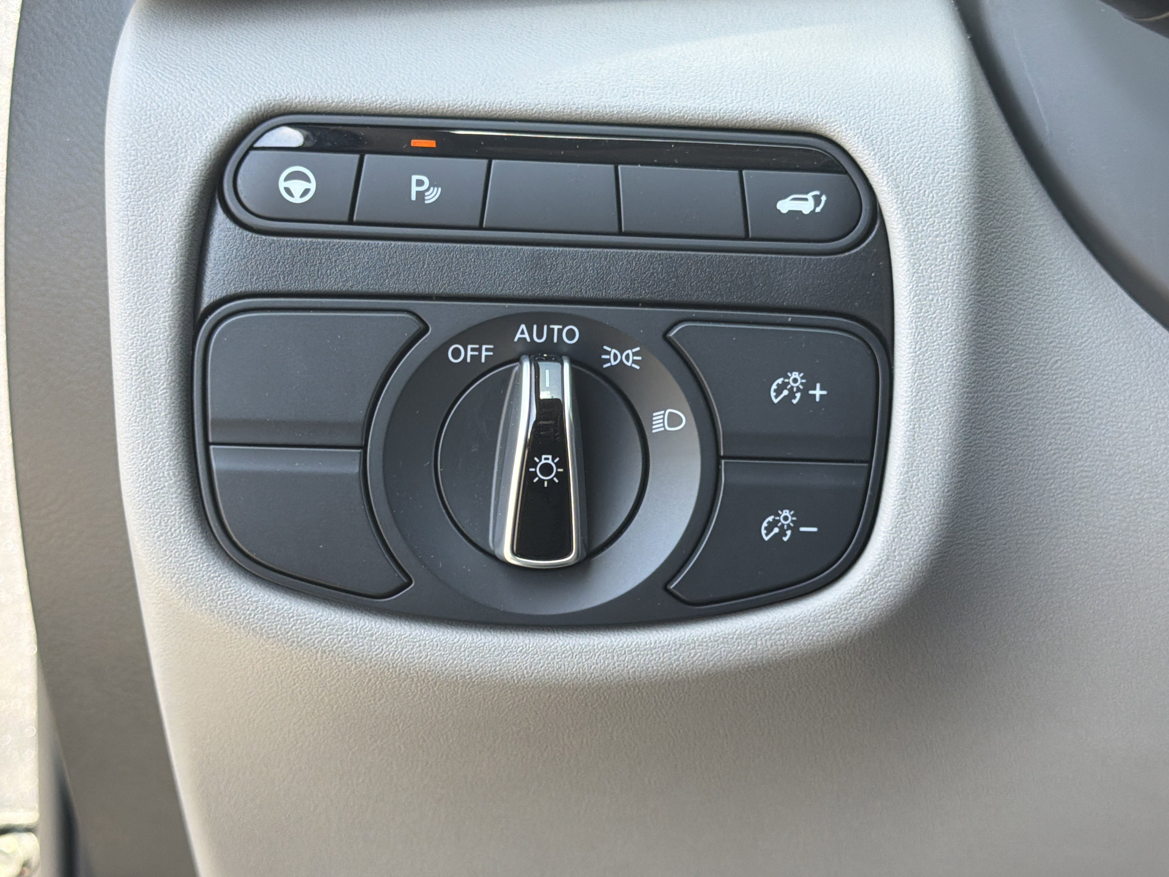 Used 2023 INFINITI QX50 Luxe FWD image 41