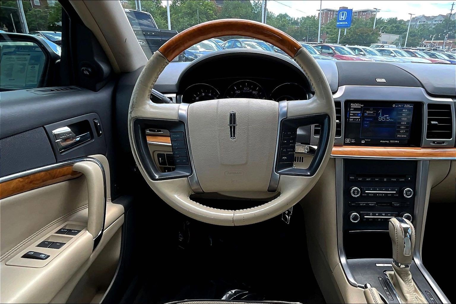 Used 2012 Lincoln MKZ AWD image 5