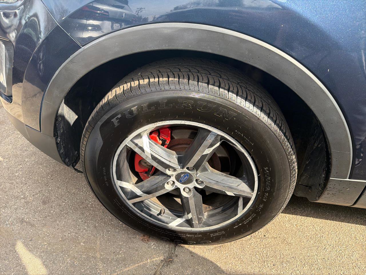 Used 2016 Ford Explorer XLT w/ Equipment Group 202A image 17