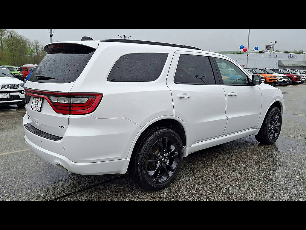 Certified 2025 Dodge Durango GT w/ Blacktop Package AWD/4WD image 8