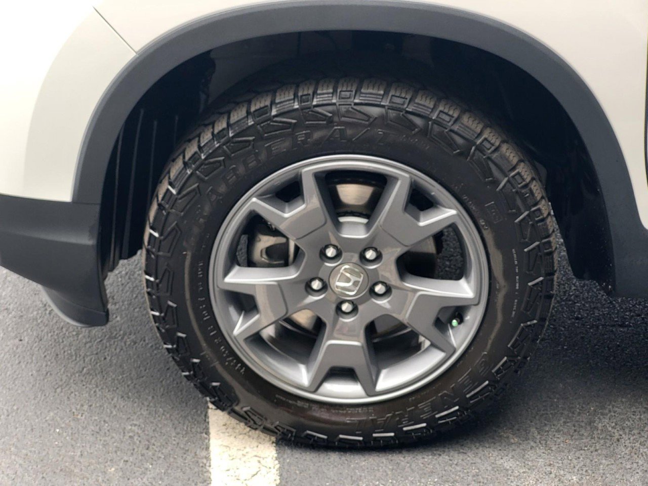 Certified 2024 Honda Passport TrailSport image 9
