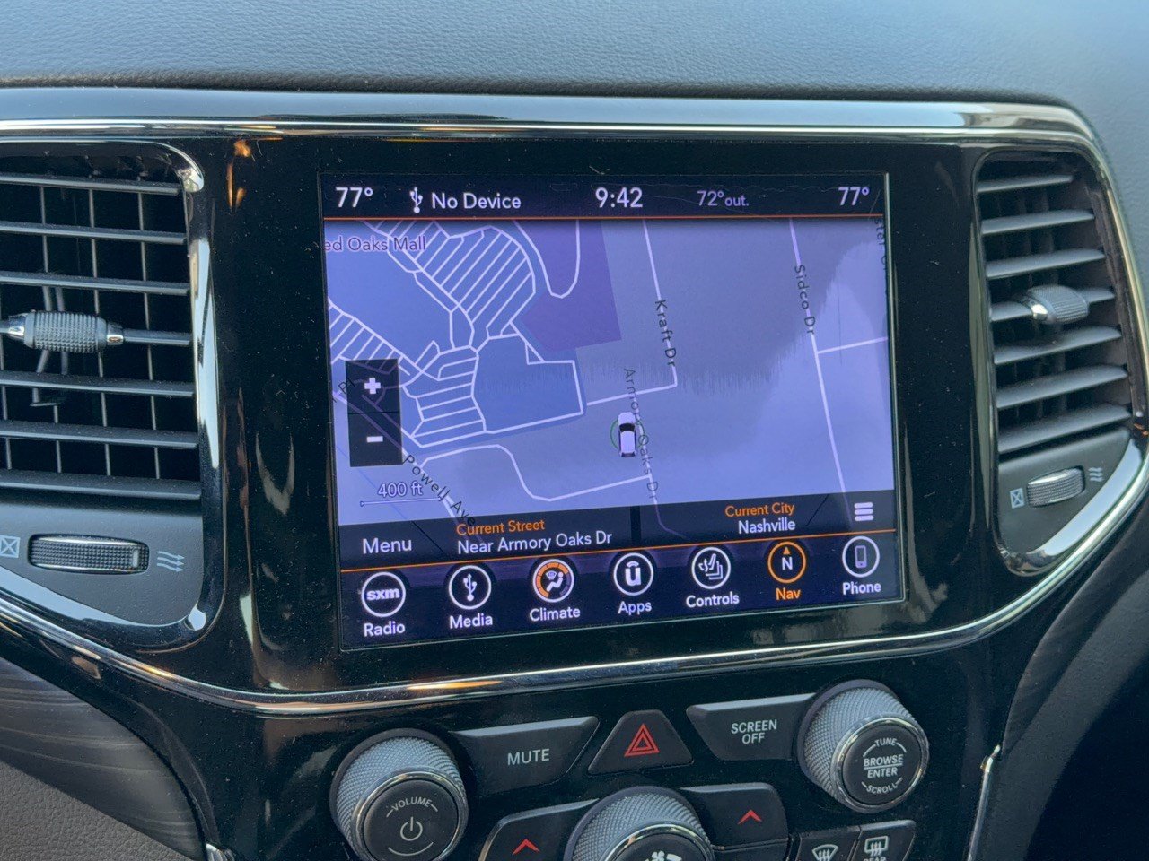 Used 2019 Jeep Grand Cherokee Altitude RWD image 23