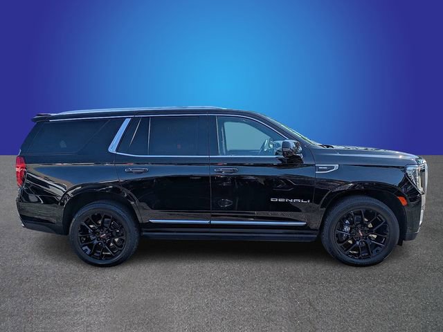 Used 2023 GMC Yukon Denali w/ LPO, Floor Liner Package AWD/4WD image 6