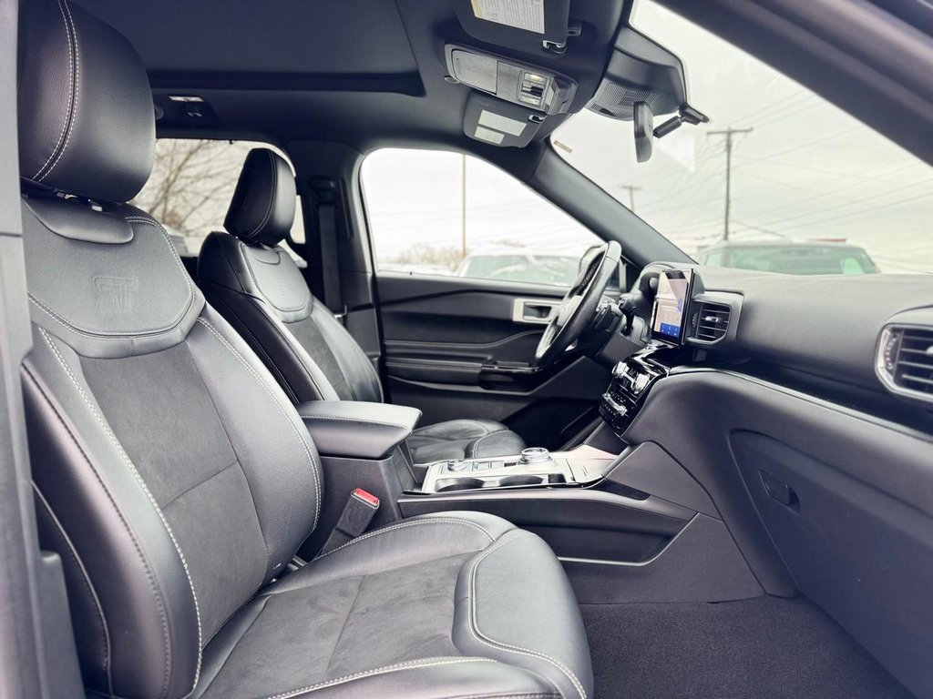 Used 2022 Ford Explorer ST image 19