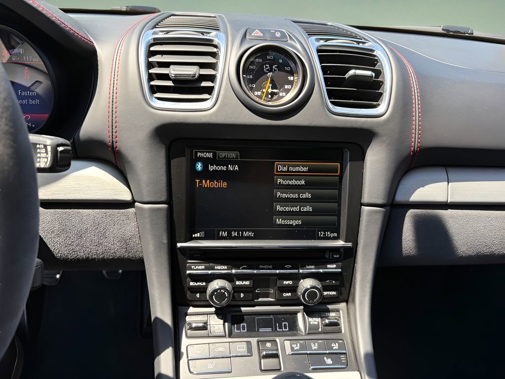 Used 2016 Porsche Cayman GT4 RWD image 17