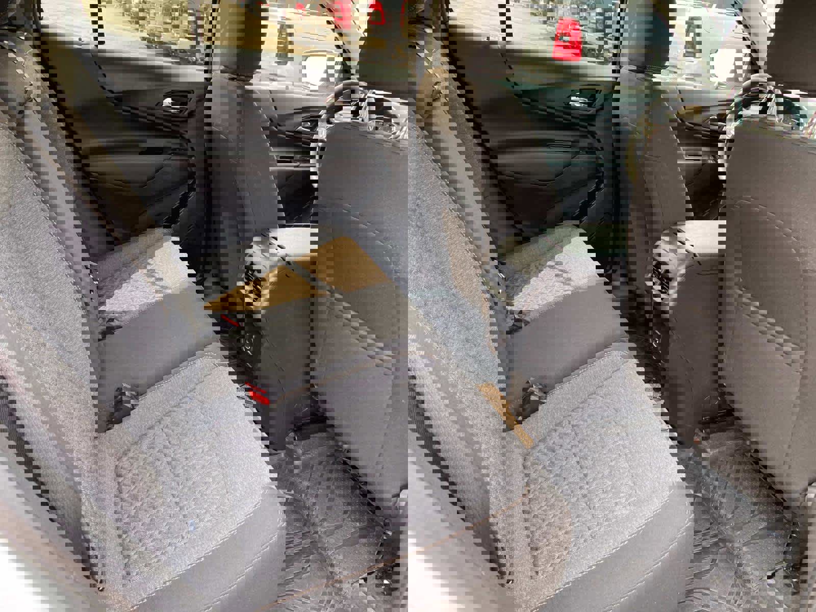 Used 2023 Chevrolet Equinox LT w/ LPO, Floor Liner Package image 23