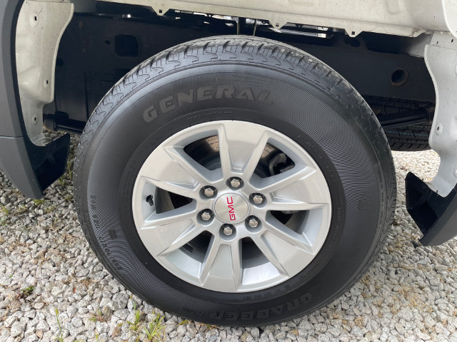 Used 2023 GMC Sierra 1500 SLE AWD/4WD image 18